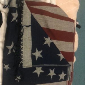 American flag scarf only worn once